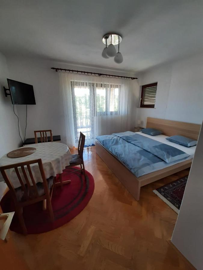 Apartment Ivan ヴァンタシチ エクステリア 写真
