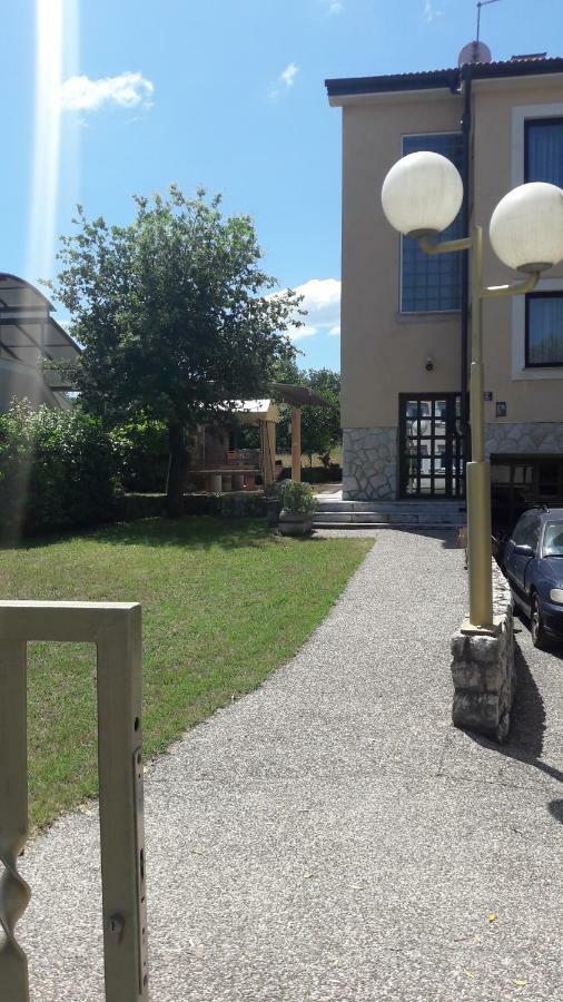 Apartment Ivan ヴァンタシチ エクステリア 写真
